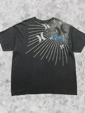 2010's Y2K Style Hurley Graphic T-Shirt
